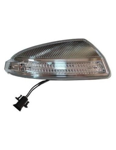 Arrow right rear view mirror for the Mercedes C Class w204 2007 onwards Aftermarket Lighting