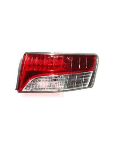 Tail light rear right Toyota avensis 2009 onwards hatch