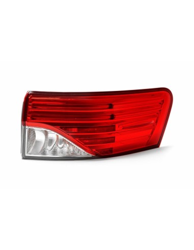 Tail light rear right Toyota avensis 2011 onwards outside sw